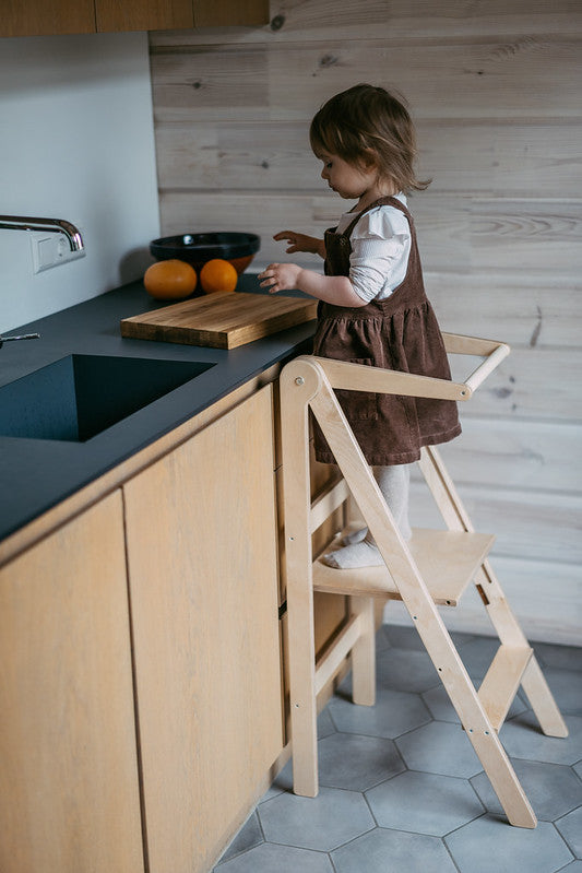 Foldable helper tower - grey