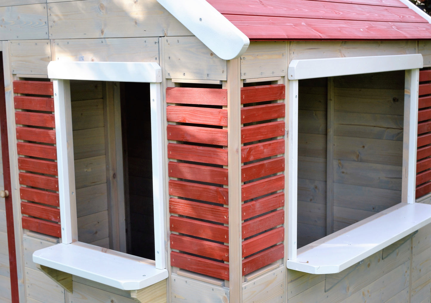 M12R Garden playhouse ("Summer villa")