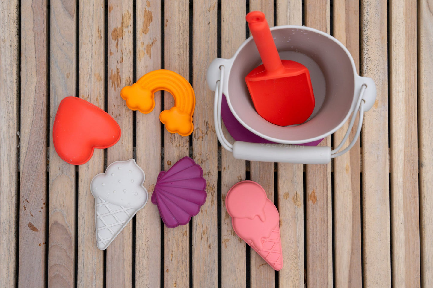 Silicone sandbox set - Fun on the beach