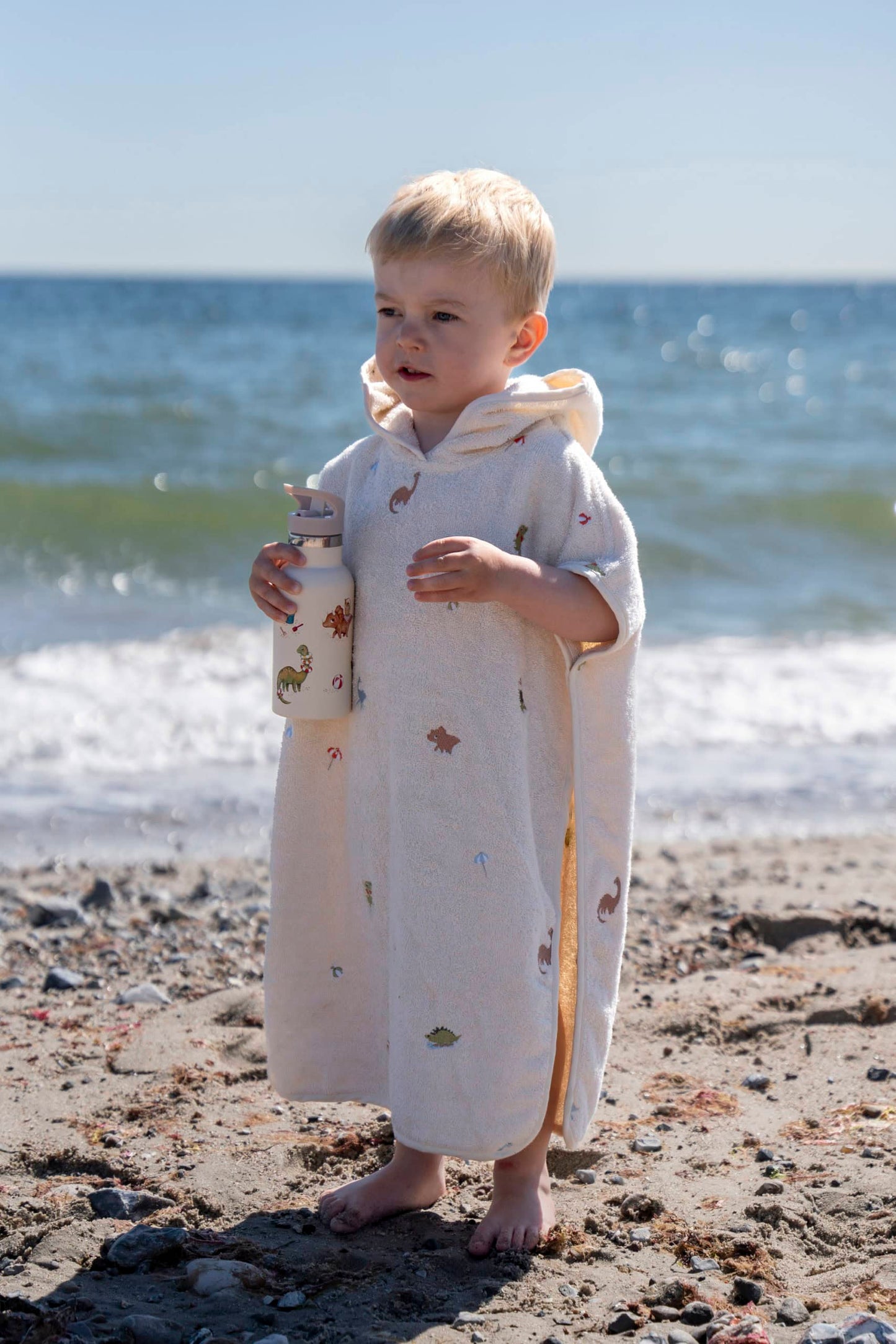 Hímzett biopamut strandponcsó - Dino Beach