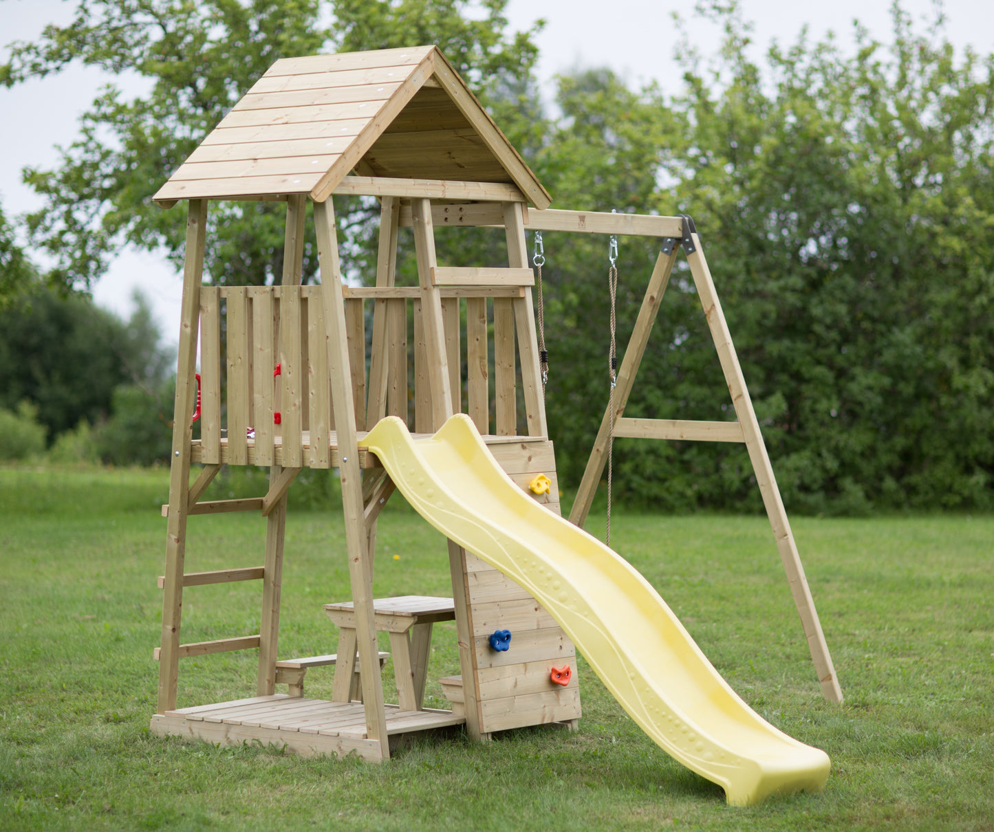 J7 Junior garden playground
