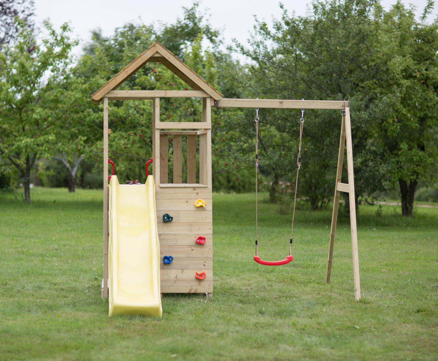 J7 Junior garden playground