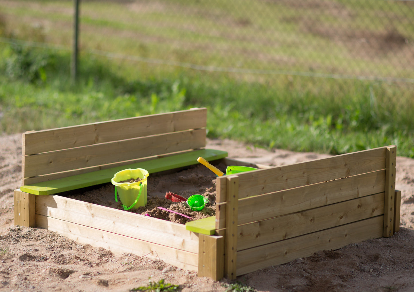 P1 Deluxe Sandbox