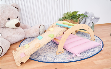 Montessori szivárvány hinta / boltív mászórámpával és párnával (kis méretű, pasztell színek)