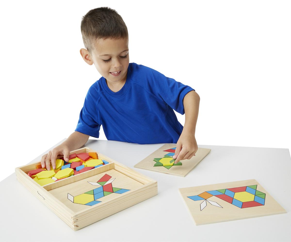 Melissa & Doug Készségfejlesztő játék, Szín- és formaegyeztető kirakó