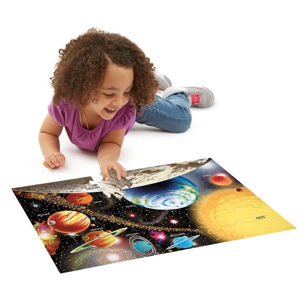 Melissa & Doug Padló puzzle, Naprendszer 48 db-os