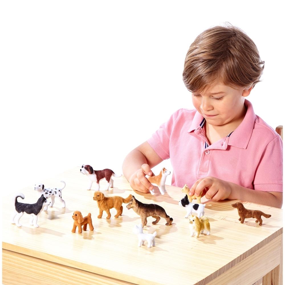 Melissa & Doug Szerepjáték, Állatfigurák, kutyák 12 db