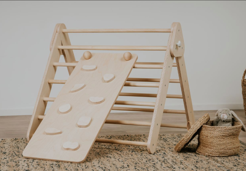 LegandGo Pikler-féle háromszög rámpával